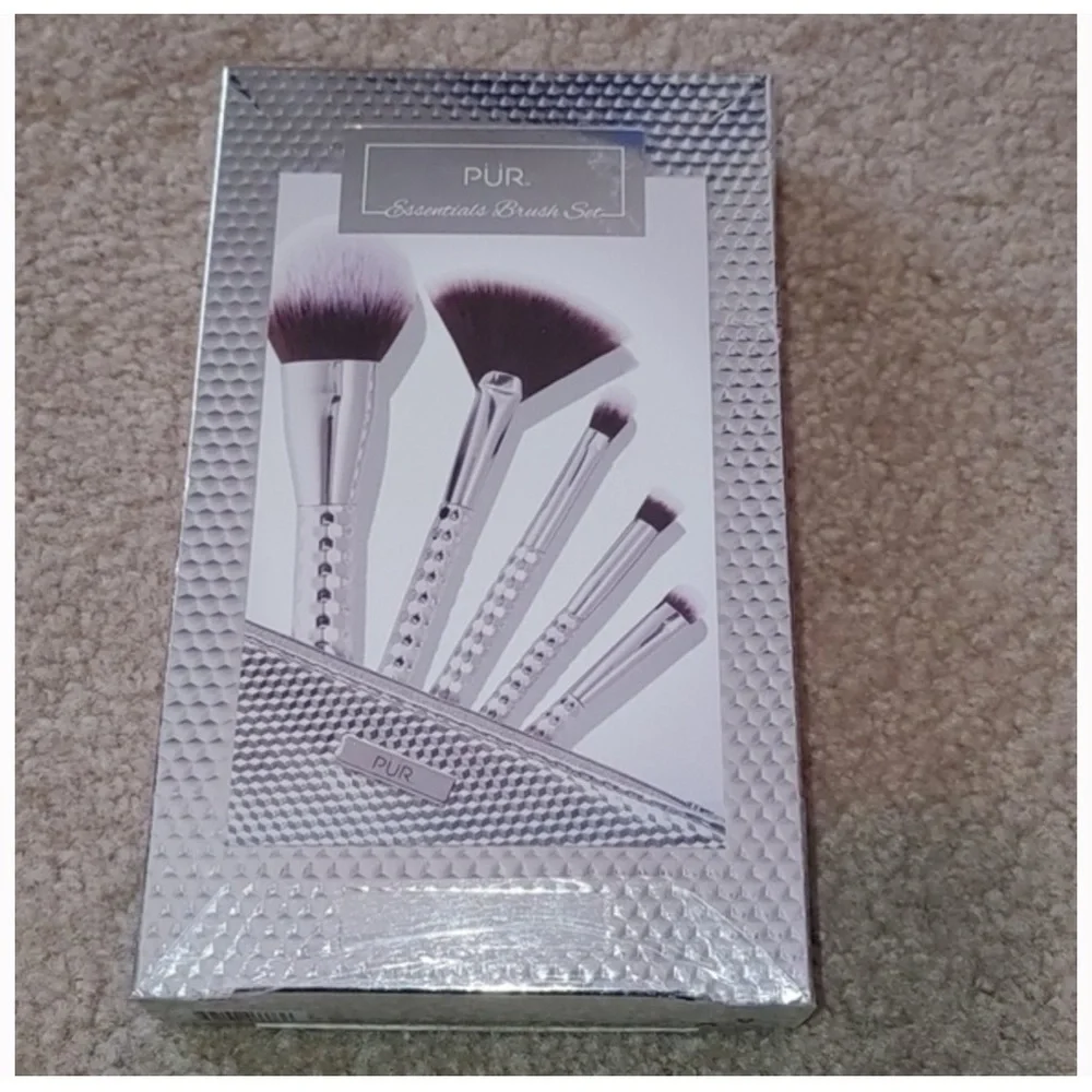 PUR Silver 5 Piece Makeup Brush Set